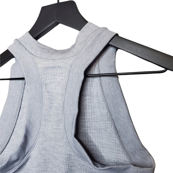Athleta Renew Racerback Tank Women's Size Small Like New Light Grey Ribbed - Picture 4 of 12